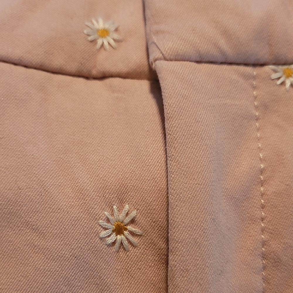Pink Embroidered Pants - Picture 3 of 5